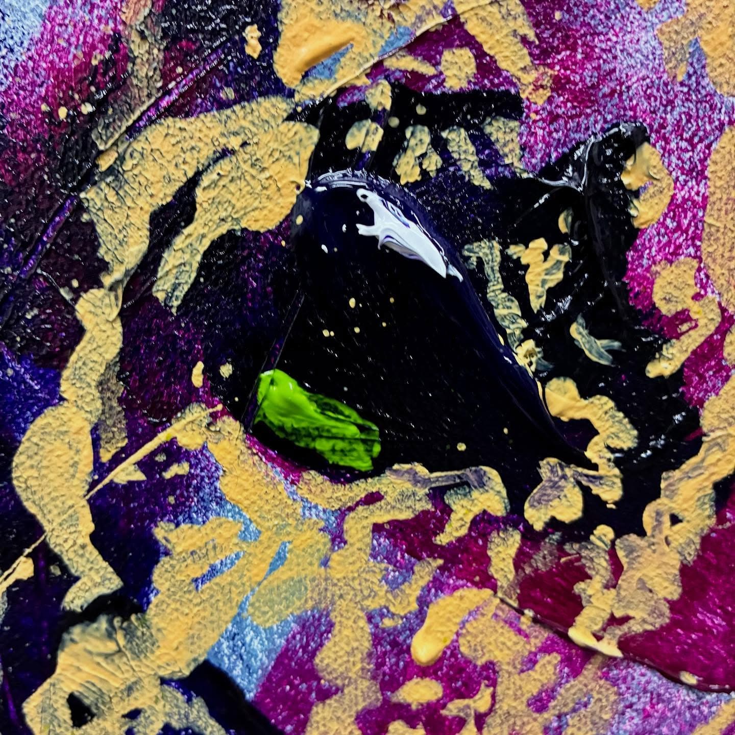 Plum — detail 4